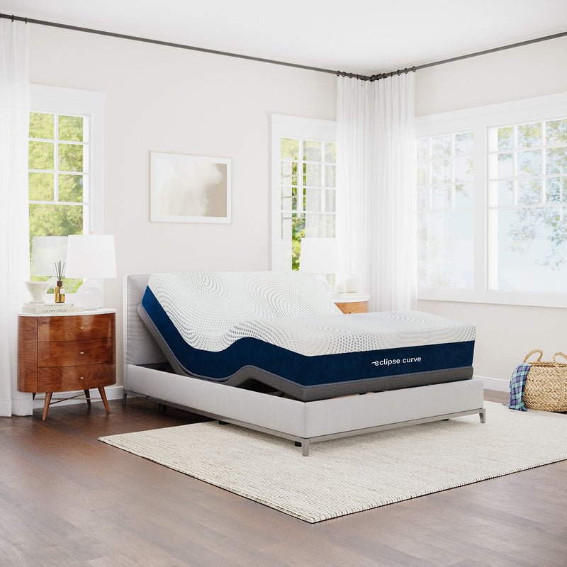 Angle View of Eclipse Curve Relax Mattress